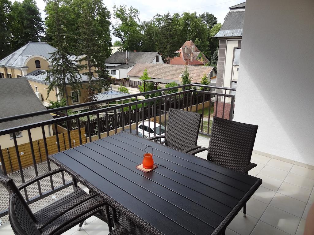 Vivi Wellness Apartman Apartment Siófok Cameră foto